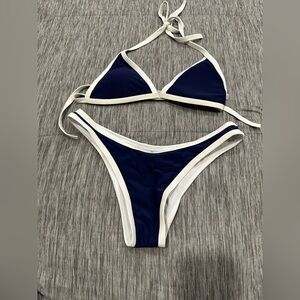 Blue and white bikini 👙